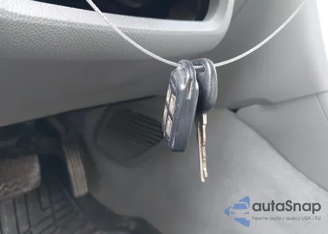 2011 Chevrolet Traverse Ls из США, поврежденный, VIN 1GNKREED1BJ187955